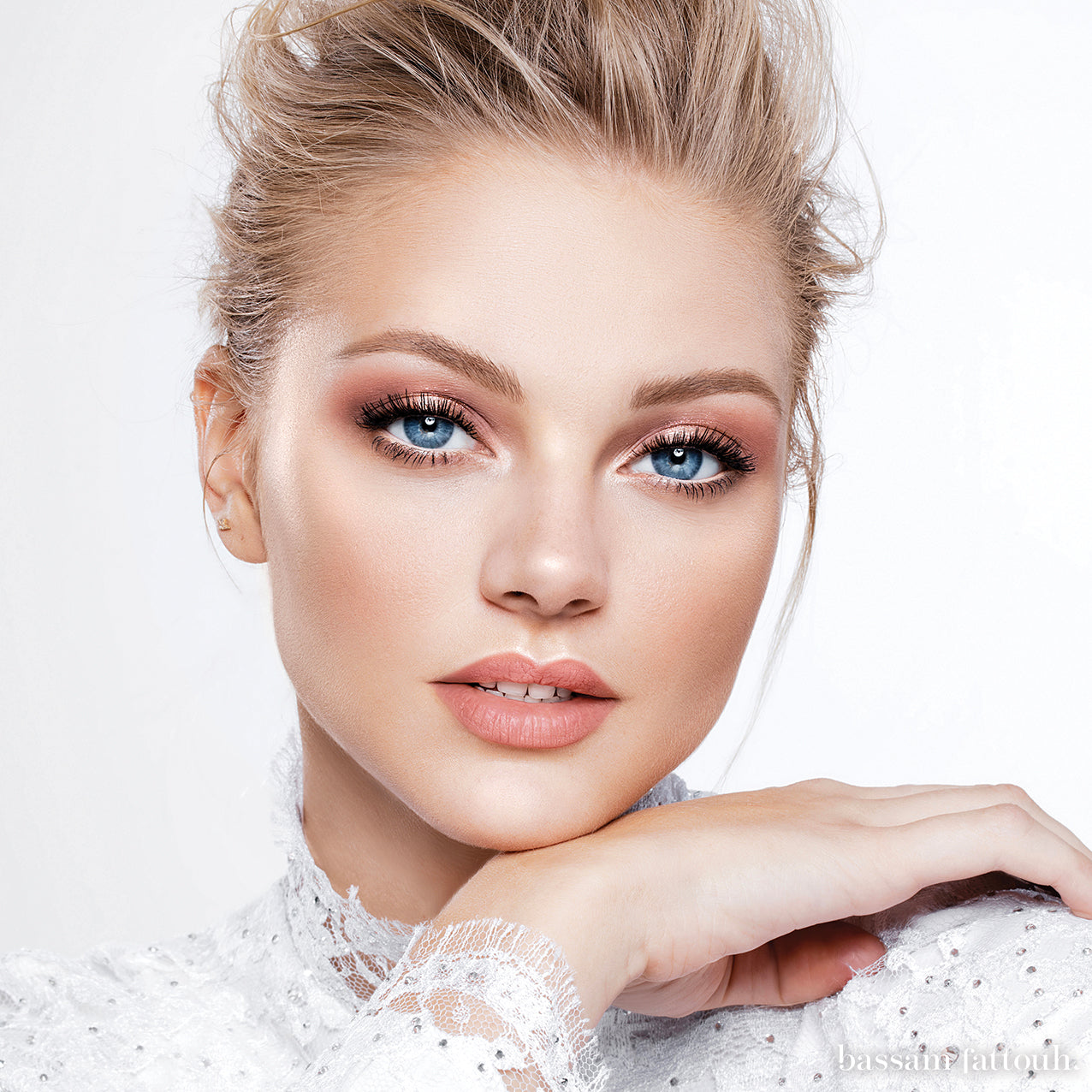 THE BRIDE LIGHT THAT BRIDAL GLOW (GOLD)